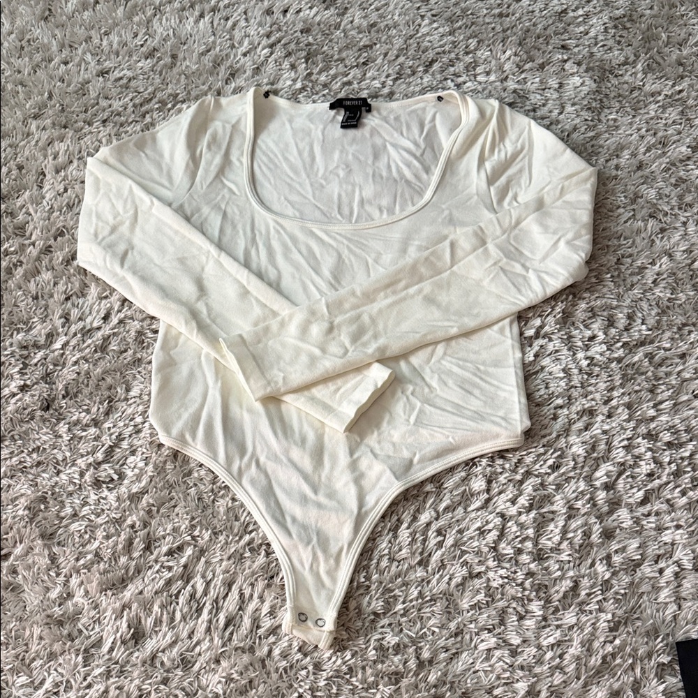 Elegant Cream Long Sleeve Bodysuit